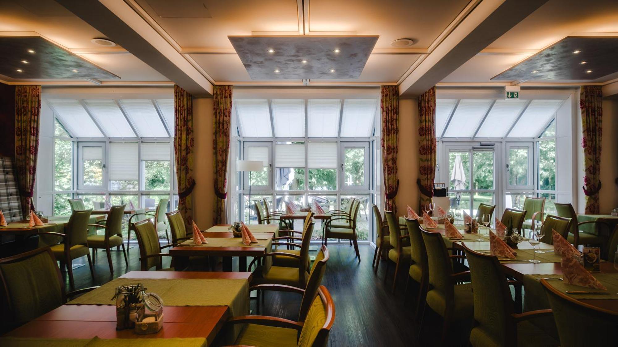 Hotel Raphael Im Allgaeu เคมป์เทน ภายนอก รูปภาพ