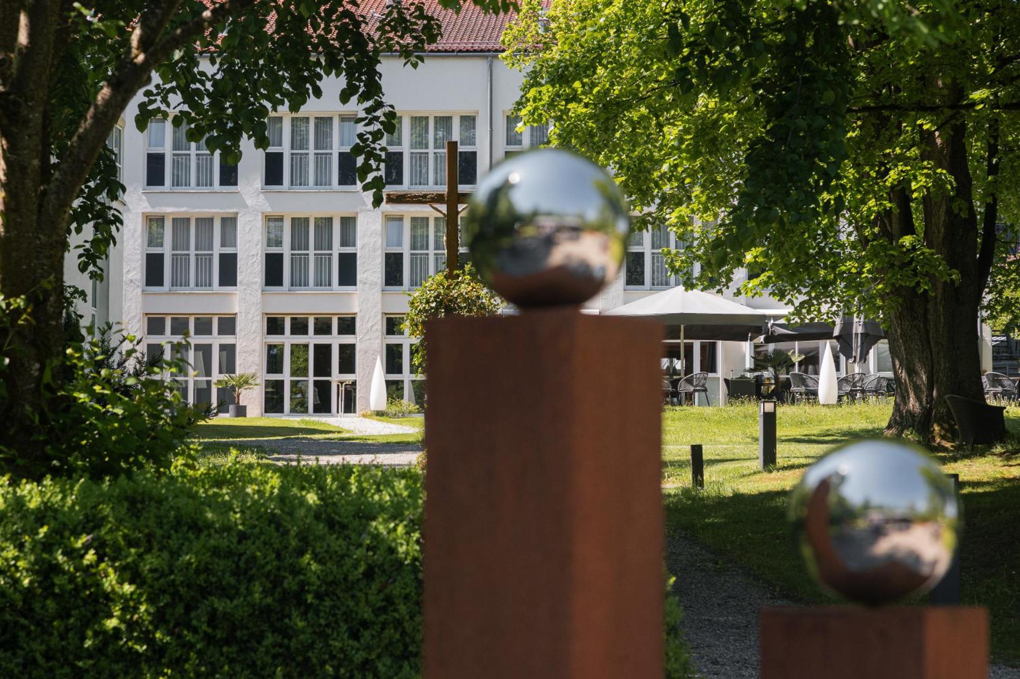 Hotel Raphael Im Allgaeu เคมป์เทน ภายนอก รูปภาพ